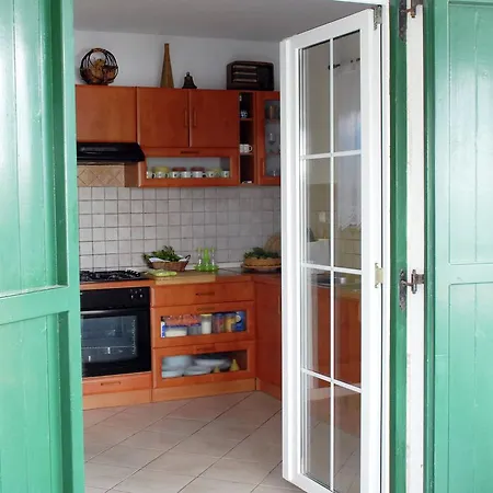 Ferienhaus Charming House In A Quiet Area Large Covered Terrace With Great Sea View *